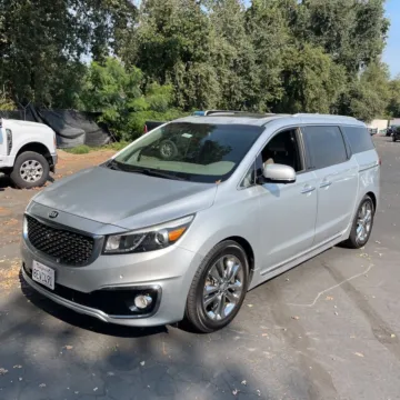 Another view of 2017 Kia Sedona SXL for sale in Indianapolis, IN at Indy Auto Man