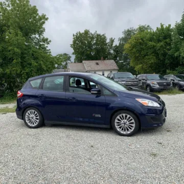 More photos of 2017 Ford C-Max Energi SE at Indy Auto Man, IN