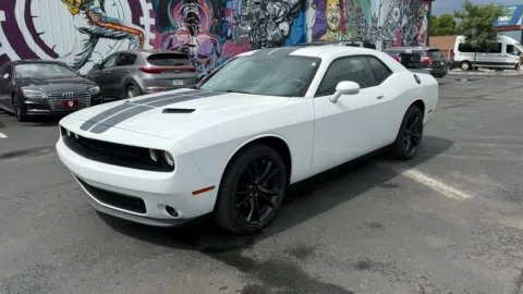 More photos of 2016 Dodge Challenger SXT at Indy Auto Man, IN