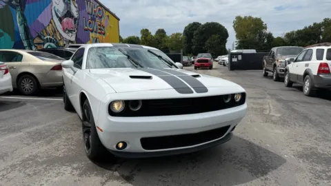 White 2016 Dodge Challenger SXT for sale in Indianapolis, IN