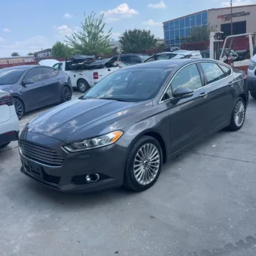 Photos of 2016 Ford Fusion Titanium for sale in Indianapolis, IN at Indy Auto Man