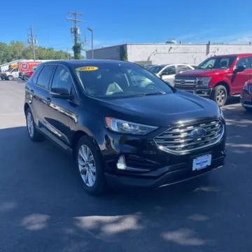 Black 2019 Ford Edge Titanium for sale in Indianapolis, IN