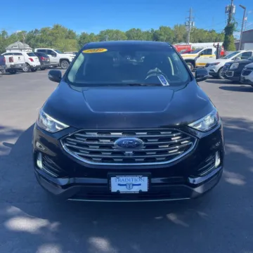 Photos of 2019 Ford Edge Titanium for sale in Indianapolis, IN at Indy Auto Man
