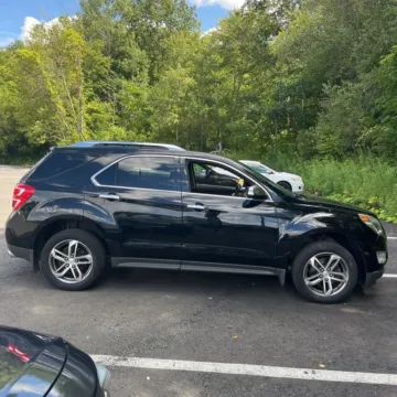 More photos of 2017 Chevrolet Equinox Premier at Indy Auto Man, IN