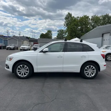More photos of 2016 Audi Q5 2.0T Premium Plus quattro at Indy Auto Man, IN