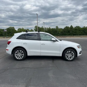 More photos of 2016 Audi Q5 2.0T Premium Plus quattro at Indy Auto Man, IN