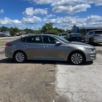 More photos of 2018 Kia Optima LX at Indy Auto Man, IN