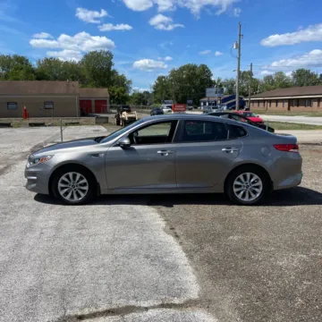 More photos of 2018 Kia Optima LX at Indy Auto Man, IN