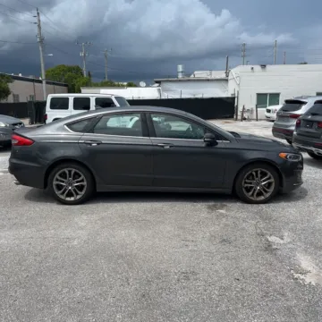 More photos of 2020 Ford Fusion SEL at Indy Auto Man, IN
