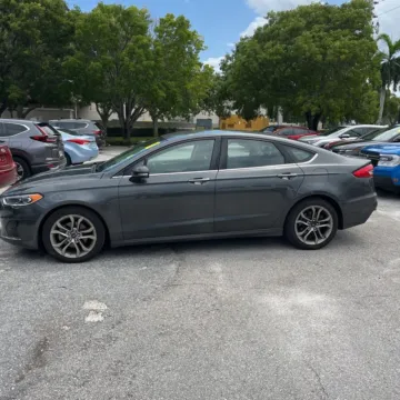More photos of 2020 Ford Fusion SEL at Indy Auto Man, IN