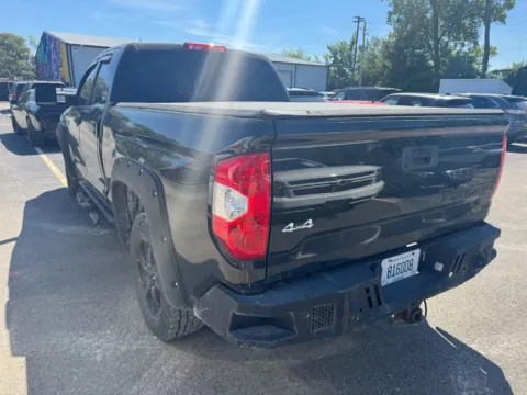More photos of 2018 Toyota Tundra SR5 at Indy Auto Man, IN