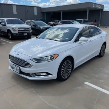 Another view of 2017 Ford Fusion SE for sale in Indianapolis, IN at Indy Auto Man