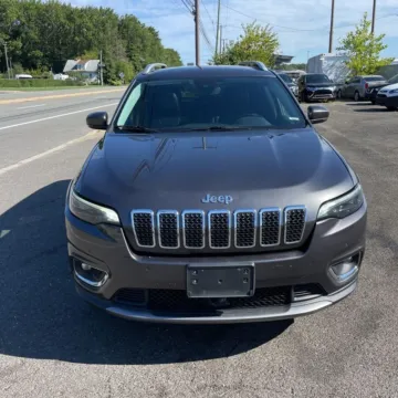 Photos of 2021 Jeep Cherokee Limited for sale in Indianapolis, IN at Indy Auto Man