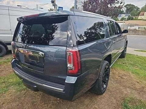 Another view of 2020 GMC Yukon XL Denali for sale in Indianapolis, IN at Indy Auto Man