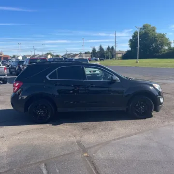 More photos of 2017 Chevrolet Equinox LT at Indy Auto Man, IN