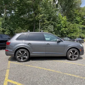 Another view of 2019 Audi Q7 55 Prestige quattro for sale in Indianapolis, IN at Indy Auto Man
