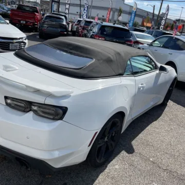 More photos of 2019 Chevrolet Camaro SS 2SS at Indy Auto Man, IN