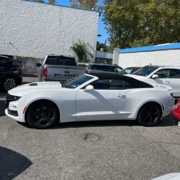 More photos of 2019 Chevrolet Camaro SS 2SS at Indy Auto Man, IN