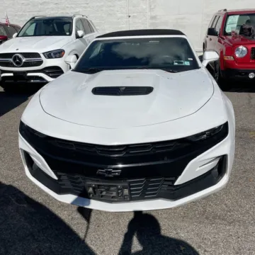 Photos of 2019 Chevrolet Camaro SS 2SS for sale in Indianapolis, IN at Indy Auto Man