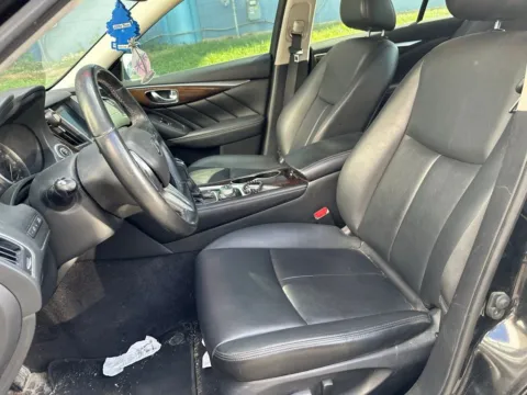 More photos of 2019 Chevrolet Express 2500 Work Van Cargo at Indy Auto Man, IN