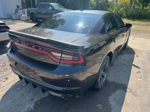 More photos of 2015 Dodge Charger SE at Indy Auto Man, IN