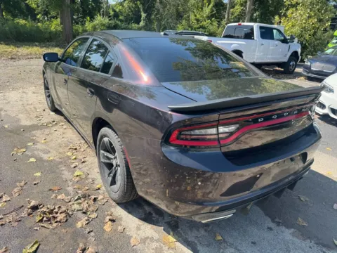 More photos of 2015 Dodge Charger SE at Indy Auto Man, IN