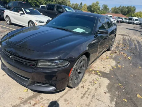 Another view of 2015 Dodge Charger SE for sale in Indianapolis, IN at Indy Auto Man