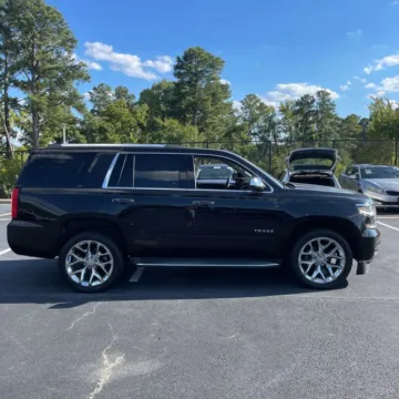 More photos of 2017 Chevrolet Tahoe Premier at Indy Auto Man, IN
