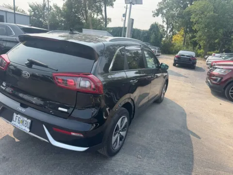 Another view of 2017 Kia Niro EX for sale in Indianapolis, IN at Indy Auto Man