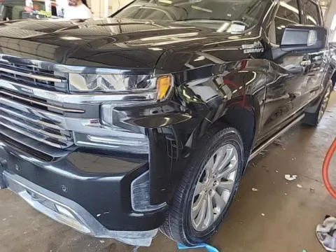 Photos of 2019 Chevrolet Silverado 1500 High Country for sale in Indianapolis, IN at Indy Auto Man