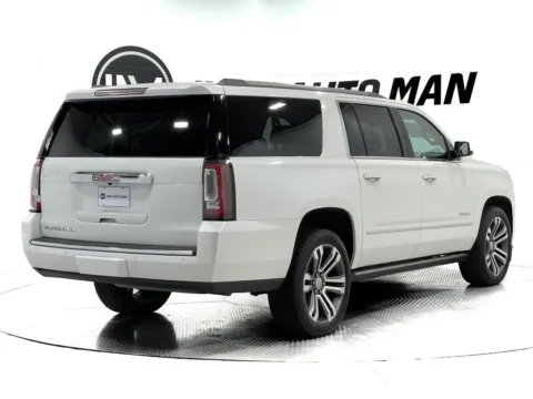 More photos of 2018 GMC Yukon XL Denali at Indy Auto Man, IN