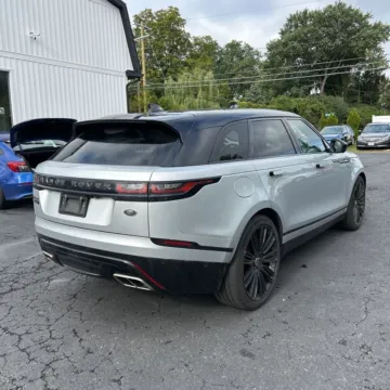 More photos of 2019 Land Rover Range Rover Velar HSE R-Dynamic at Indy Auto Man, IN