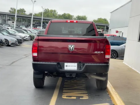 More photos of 2017 Ram 2500 Tradesman at Indy Auto Man, IN