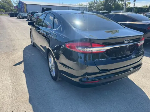 More photos of 2018 Ford Fusion Hybrid SE at Indy Auto Man, IN