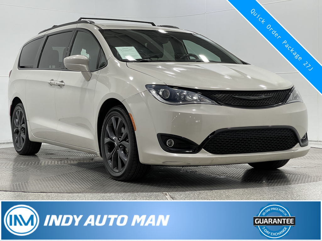 2019 Chrysler Pacifica Touring L Plus for sale in Indianapolis, IN