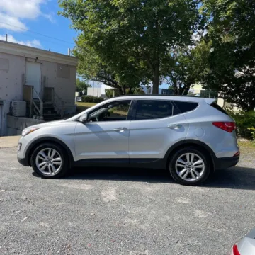 More photos of 2016 Hyundai Santa Fe Sport 2.0T at Indy Auto Man, IN