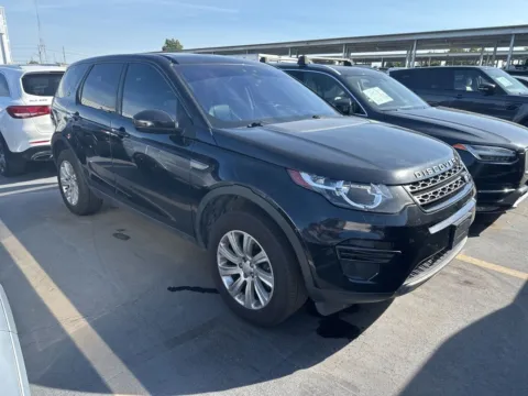 Black 2017 Land Rover Discovery Sport SE for sale in Indianapolis, IN