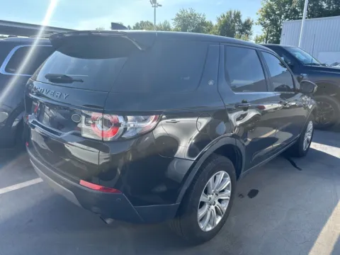 More photos of 2017 Land Rover Discovery Sport SE at Indy Auto Man, IN