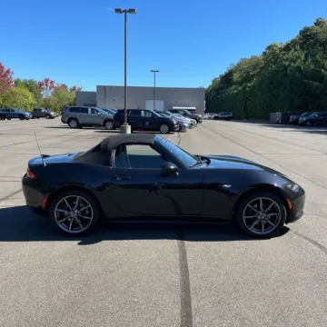 More photos of 2017 Mazda Miata Grand Touring at Indy Auto Man, IN