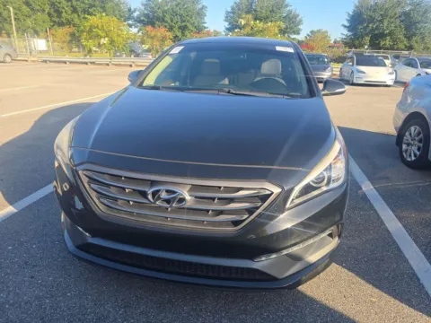 Photos of 2017 Hyundai Sonata Limited for sale in Indianapolis, IN at Indy Auto Man