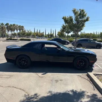More photos of 2019 Dodge Challenger R/T at Indy Auto Man, IN