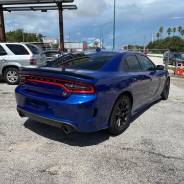More photos of 2020 Dodge Charger R/T Scat Pack at Indy Auto Man, IN