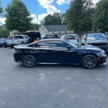 More photos of 2017 Dodge Charger R/T Daytona Edition at Indy Auto Man, IN