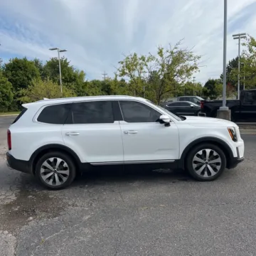 More photos of 2020 Kia Telluride SX at Indy Auto Man, IN