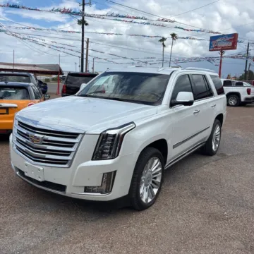 Another view of 2016 Cadillac Escalade Platinum Edition for sale in Indianapolis, IN at Indy Auto Man