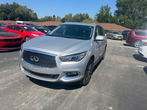 Photos of 2020 INFINITI QX60 LUXE for sale in Indianapolis, IN at Indy Auto Man