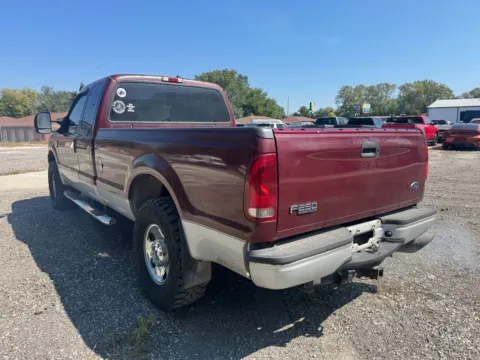 More photos of 2005 Ford F-250SD XLT at Indy Auto Man, IN