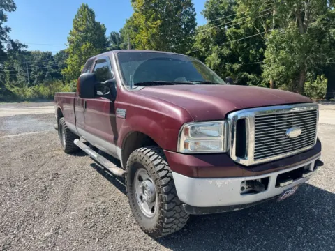 Red 2005 Ford F-250SD XLT for sale in Indianapolis, IN