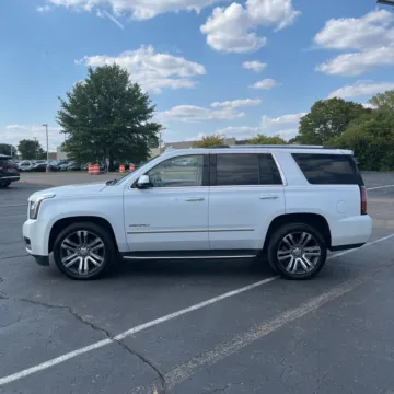 More photos of 2017 GMC Yukon Denali at Indy Auto Man, IN