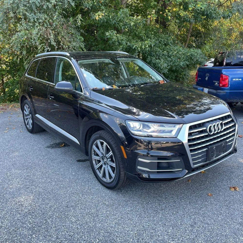 Black 2018 Audi Q7 3.0T Premium Plus quattro for sale in Indianapolis, IN